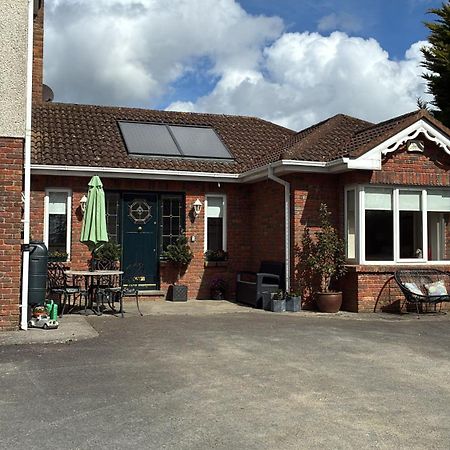 Arden Bungalow Baltray エクステリア 写真